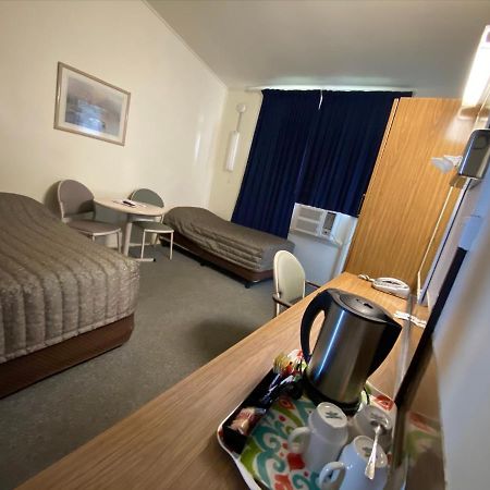 Coolabah Motel Walgett Kültér fotó
