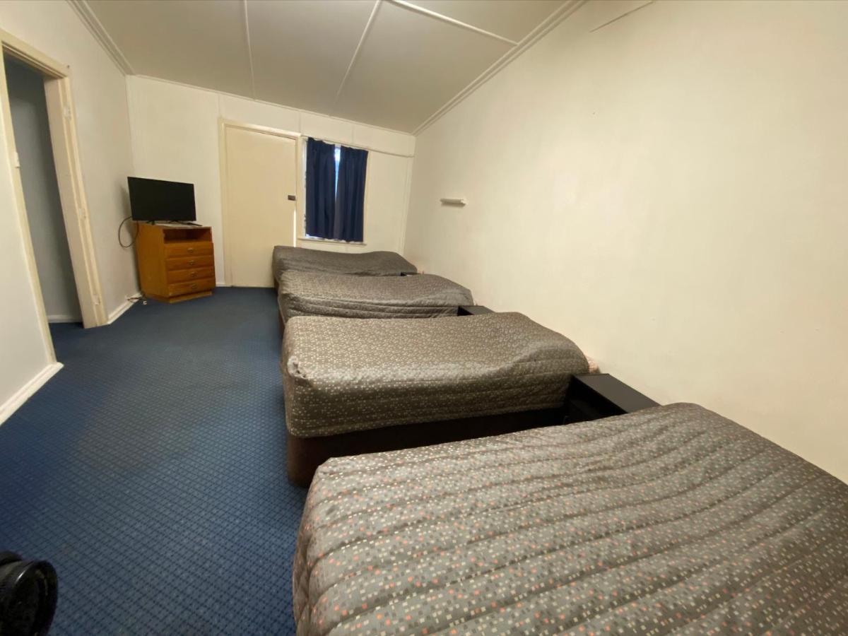Coolabah Motel Walgett Kültér fotó