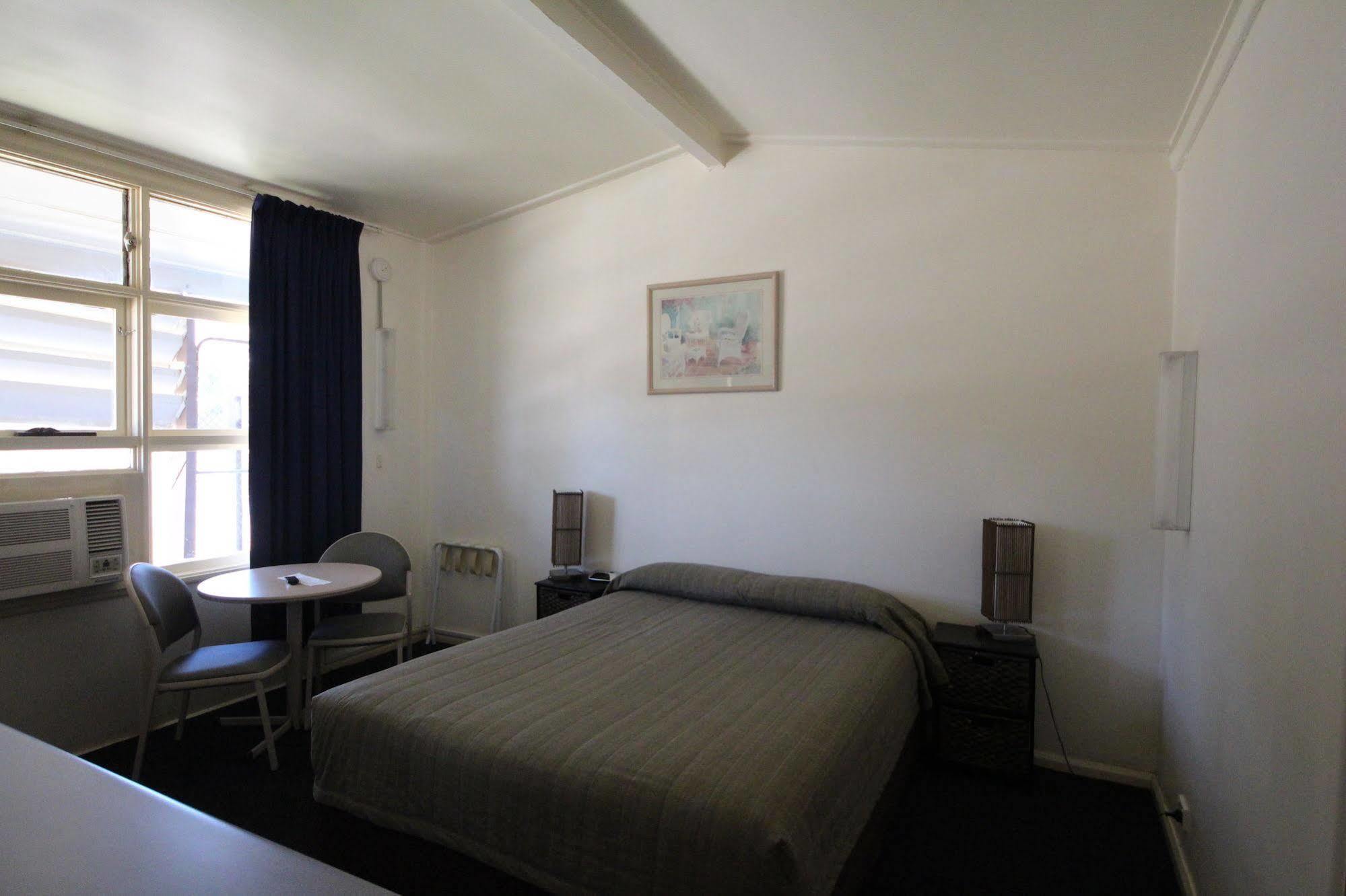 Coolabah Motel Walgett Kültér fotó
